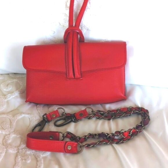 Boleo  Feelin' 22 Limited Edition Wristlet-Red Pebble Leather/Crossbody Strap❤️ - Picture 5 of 15